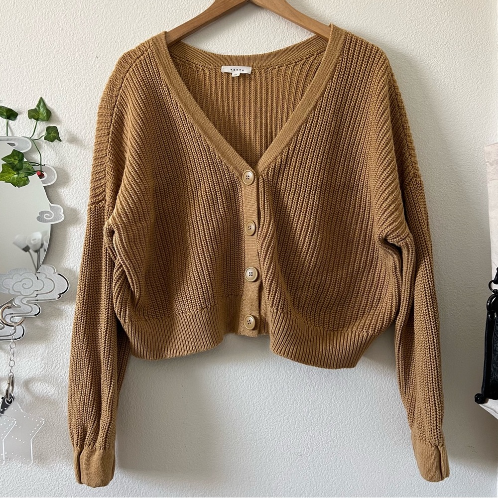 ochre chunky cropped cardigan from vetta capsule size xs